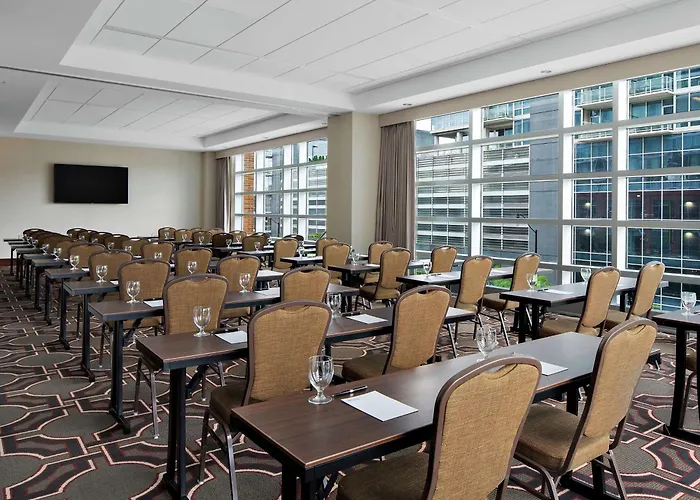 Home2 By Hilton Mccormick Place Chicago