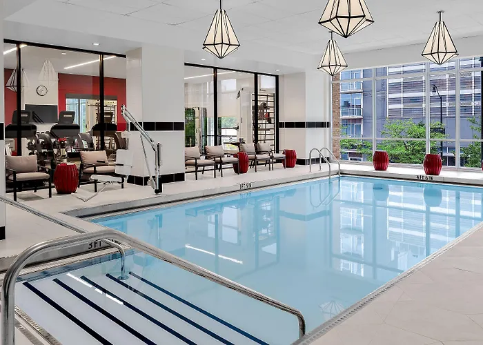 Hotel Home2 By Hilton Mccormick Place