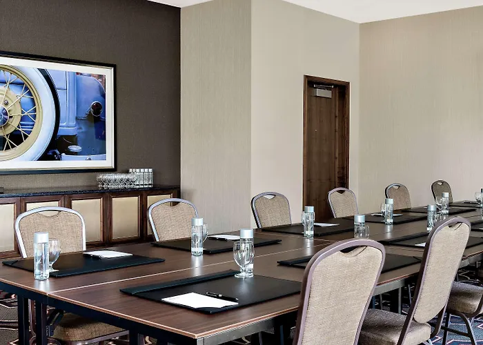Home2 By Hilton Mccormick Place
