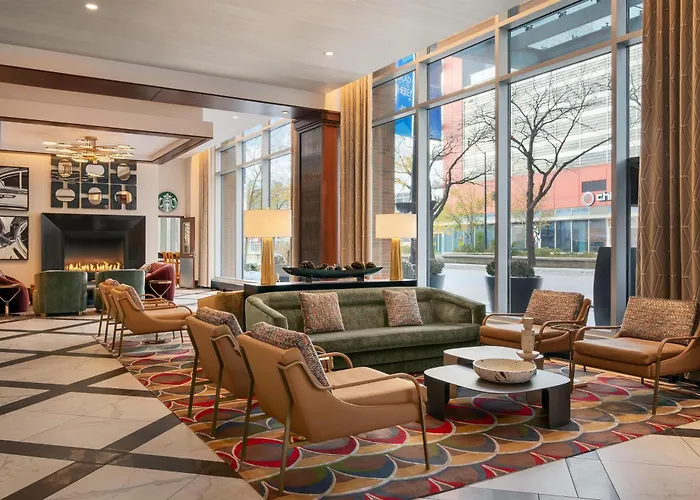 Home2 By Hilton Mccormick Place 3*