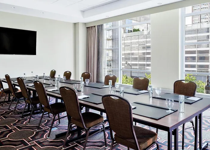 Home2 By Hilton Mccormick Place 3* Chicago
